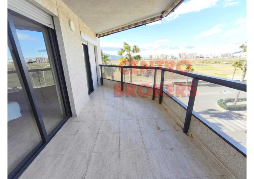 Apartament w I linii plaży z basenem w Cullera, Walencja
